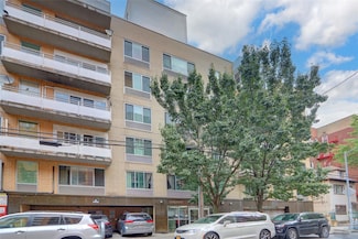 4317 Union St Unit 5A, Flushing, NY 11355