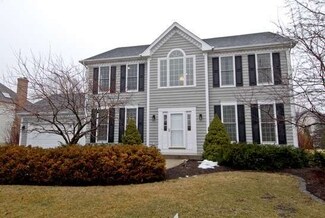 152 N Dixon Dr, Batavia, IL 60510