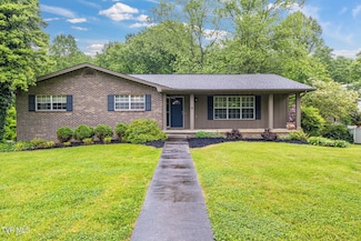 1520 Sun Valley Dr, Greeneville, TN 37745