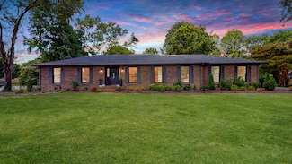 4018 Clovercroft Rd, Franklin, TN 37067