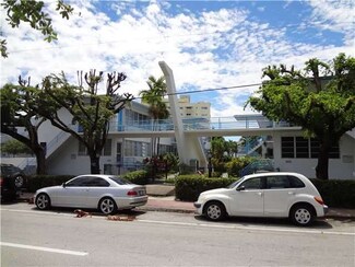 4710 Pine Tree Dr Unit 39, Miami Beach, FL 33140