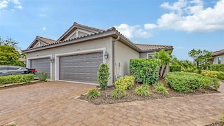 10254 Morning Mist Ln, Sarasota, FL 34241