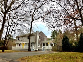 9 Farmers Ln, West Wareham, MA 02576