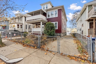 7 Rockwell St Unit 1, Dorchester Center, MA 02124