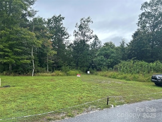 184 Ridge Point Rd Unit 12, Nebo, NC 28761