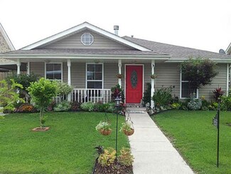 3231 Bradbury St, Meraux, LA 70075