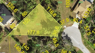 101 Rebel Ct, Rotonda West, FL 33947