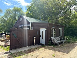 11109 Us Highway 14, Woodstock, IL 60098