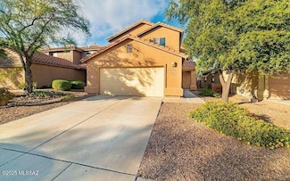 640 W Emerald Key Dr, Green Valley, AZ 85614