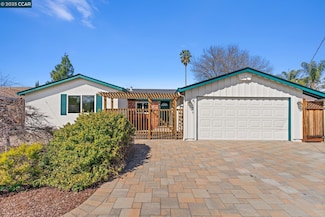 1449 Sunshine Dr, Concord, CA 94520