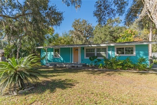 2602 Cr 422, Lake Panasoffkee, FL 33538