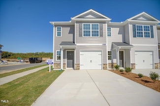 230 Seymour Village Dr, Goldsboro, NC 27534