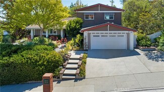 16922 Encino Hills Dr, Encino, CA 91436