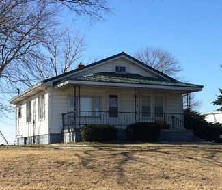 14205 N Old 41, Oaktown, IN 47561