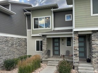 981 W Cyan Valley Way, Bluffdale, UT 84065