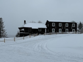 2026 N Main St, Pittsburg, NH 03592