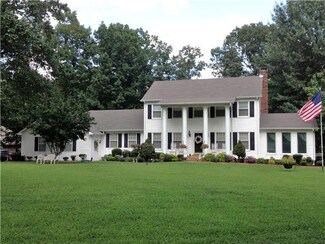 4900 Caddie Dr, Centerville, TN 37033