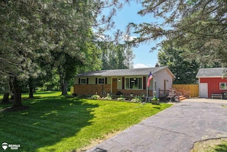 7226 Junction Rd, Bridgeport, MI 48722