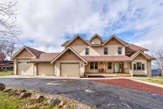 33121 Cascadel Heights Dr, North Fork, CA 93643