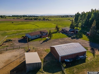 92 Elkhorn Dr, Riverton, WY 82501