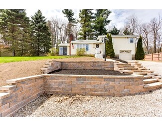 512 Prospect St, West Boylston, MA 01583