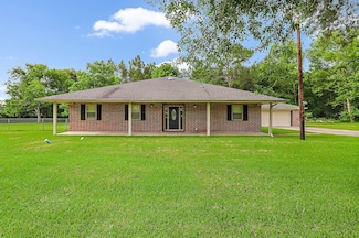 1511 Broadway, Winnie, TX 77665