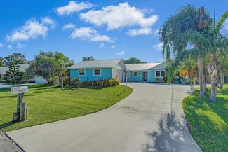 3083 SE Quanset Cir, Stuart, FL 34997