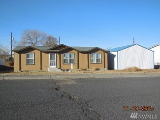 37 Hemlock St N, Soap Lake, WA 98851