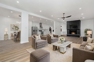 4942 Thunder Rd, Dallas, TX 75244