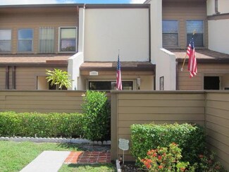 3585 Collinwood Ln, West Palm Beach, FL 33406