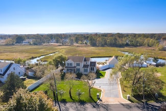 61 Creek Rd, Keansburg, NJ 07734