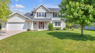 N6183 Woodland Meadows Dr, Sheboygan, WI 53083
