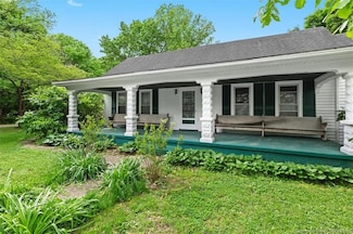 1011 Utica Charlestown Rd, Jeffersonville, IN 47130