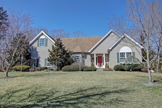 7 Woodduck Dr, Tuckerton, NJ 08087