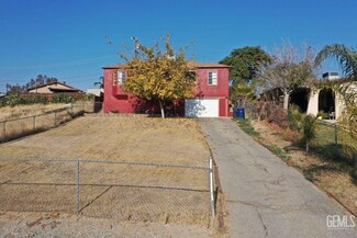1520 Bernard Place, Bakersfield, CA 93305