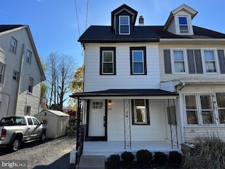 66 E 3rd St, Moorestown, NJ 08057