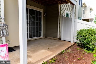 3901 A Fenwick La, Mount Laurel, NJ 08054