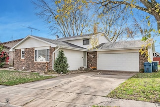 1324 Dove Ct, Bradley, IL 60915