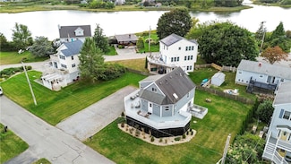 73 Dundas Ave, Warwick, RI 02889