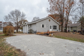 15149 David Ave, Grand Haven, MI 49417