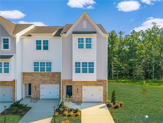 288 Greenpark Rd, Sandston, VA 23150