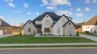 3273 Upper Gable Dr, Bowling Green, KY 42101