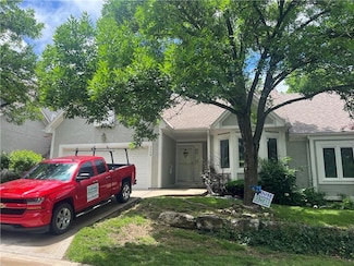 5848 Summit St, Shawnee, KS 66216