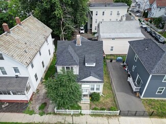 49 Elm St, Chicopee, MA 01013