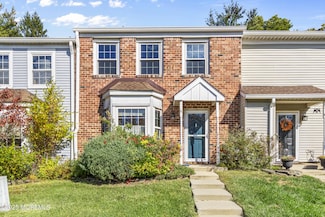 106 Wilshire Ct, Old Bridge, NJ 08857