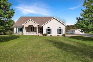 N2242 Keller Rd, Marinette, WI 54143