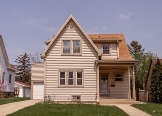 2223 8th St, Monroe, WI 53566