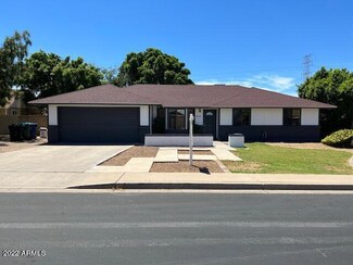 2711 E Des Moines St, Mesa, AZ 85213