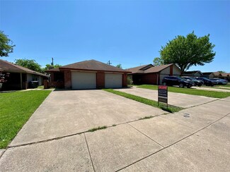 9012 Greenmound Ave, Dallas, TX 75227