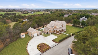 7 Moors End Ln, Nantucket, MA 02554